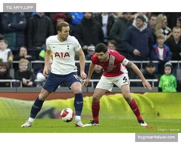 利雅得新月主场大胜 锋线球员状态回暖 利雅得新月主场大胜 锋线球员状态回暖